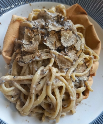 Poggio de Papi - Pasta with truffles